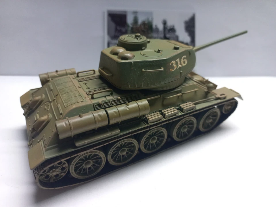 Corgi 1/50, char T34/85 Russe canon long, WW2, Modèle Rare, Tbe (13) - Photo 3/4