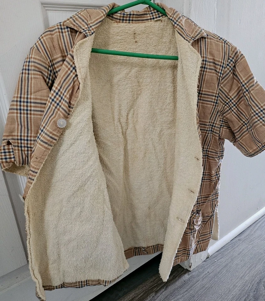 Vintage 50s 60s Plaid Terry Cloth Lined Cabana Shirt Pockets  ML - Image 4 of 4