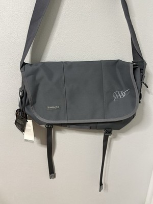 Timbuk2 Messenger Laptop Bag Crossbody Shoulder Strap Gray  Medium 18'' X 14'' AAA