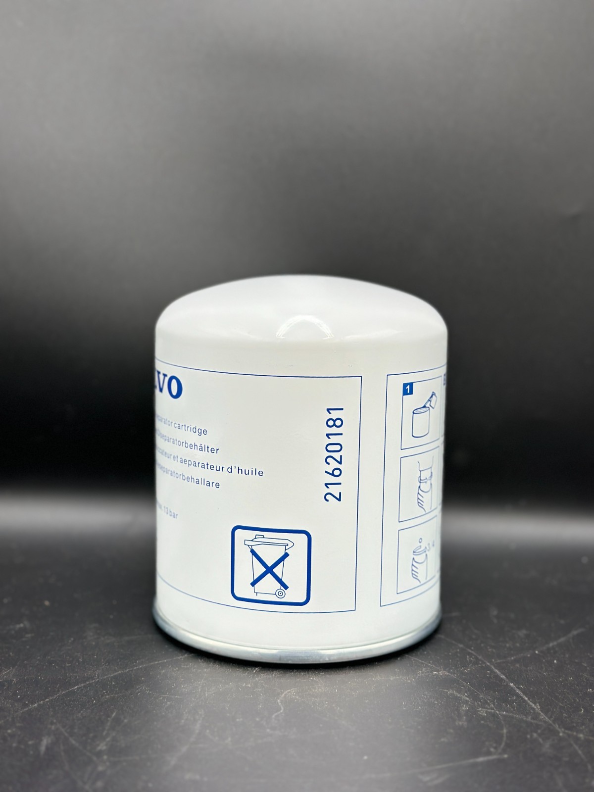 NEW OEM FOR VOLVO D13 air dryer cartridge OEM 21620181