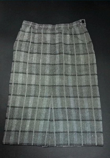 Women Giorgio Armani Skirt Grey Wool 38 / M / 46