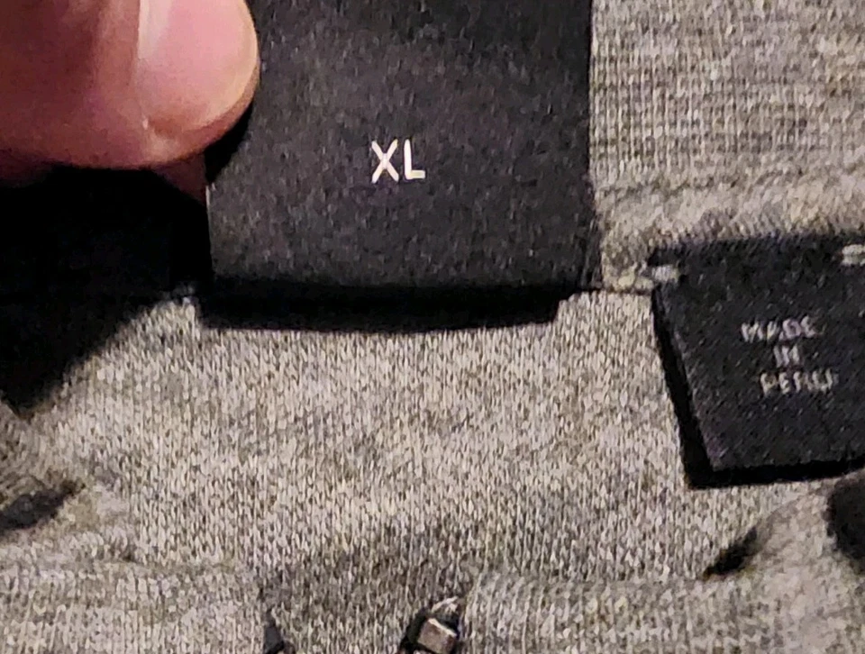 Suéter Hugo Boss Para Hombre Tenore Calce Ajustado XL Cuarto Cremallera Gris Preppy Nuevo con Etiquetas Informal Foto 4 de 4