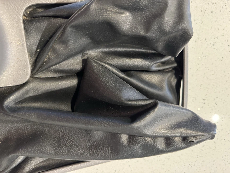 4x4 MT 5 velocidades palanca de cambios bisel de arranque moldura portavasos 98-01 Nissan Frontier Xterra Foto 4 de 4