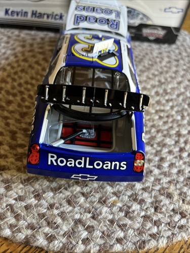 Kevin Harvick 1/24 #33 Road Loans 2007 Monte Carlo SS - Picture 7 of 11