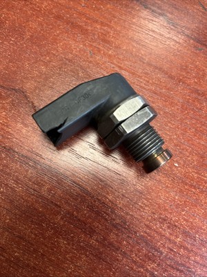 BMW E61,E60,E90,E87,E46 M47 M57 KRAFTSTOFFVERTEILERDRUCKSENSOR 0281002497 (gesprungen)