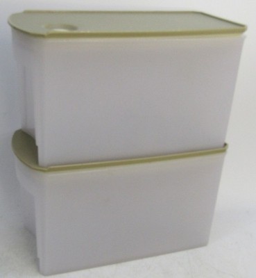 Vintage Tupperware #2 8'' X 4 1/2'' Shelf Smart 6 Cup Storage Containers, Set of 2