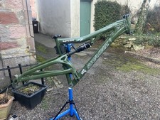 Santa Cruz Heckler 2012 Full suspension frame With Fox Float Shock 26er