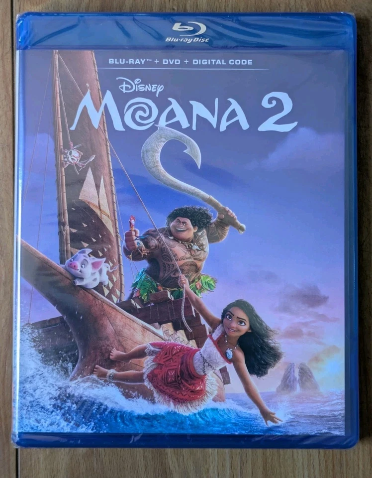 Moana 2 Blu Ray + DVD + digital code With Slipcover New and Sealed - Image 3 of 4