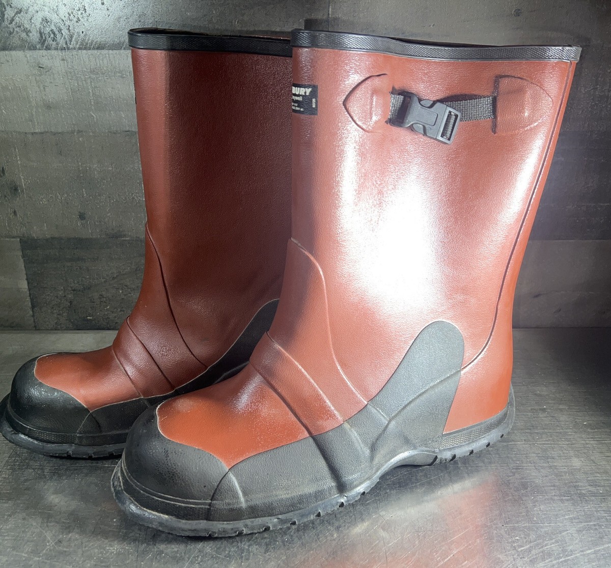 SALISBURY 21406 Size 15 Men's 14