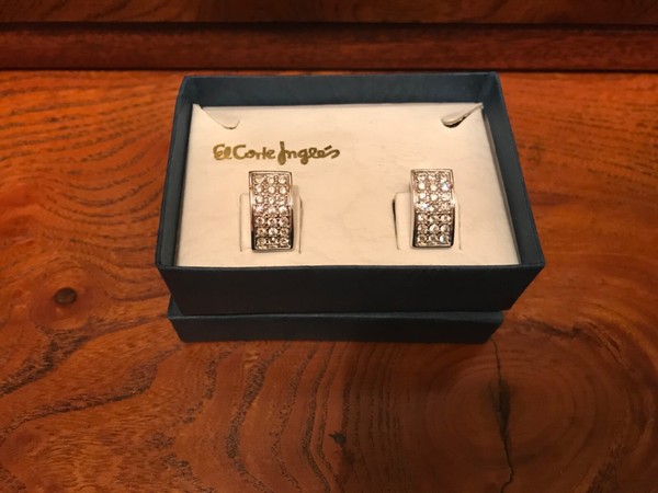 Pendientes de clip de diamante y tono plata El Corte Inglés - Nuevos y en caja