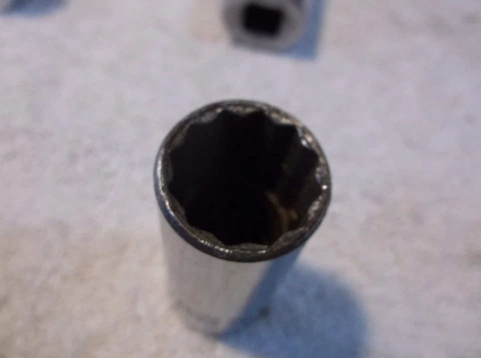 Proto-Challenger, #1322 11/16-inch 12 Point 3/8-Inch Drive Deep Socket USA - Image 2 of 2