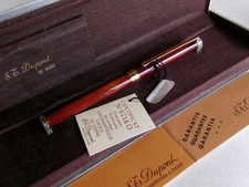 S.T. Dupont Classic Fountain Pen 18K EF Nib Laque De Chine Vermeil Trim
