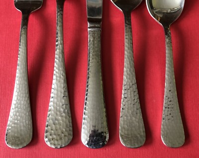 Reed &Barton OLDE ENGLISH HAMMERED Heritage Mint Stainless 18/10