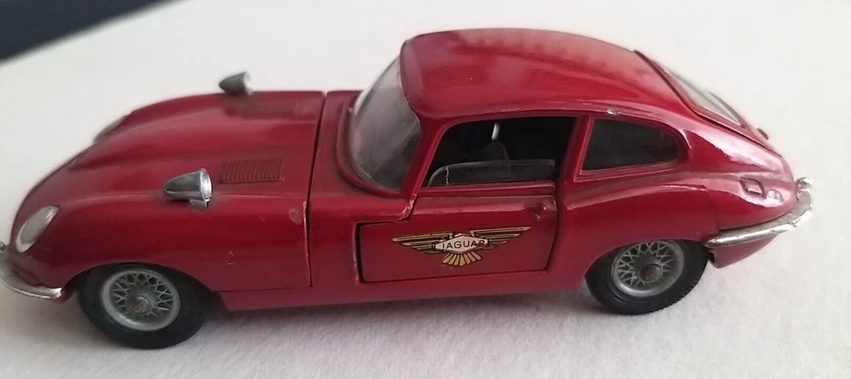 * JAGUAR E TYPE 2+2 * CORGY TOYS SCALA 1:43 ANNI 60 !!! - Immagine 2 di 4