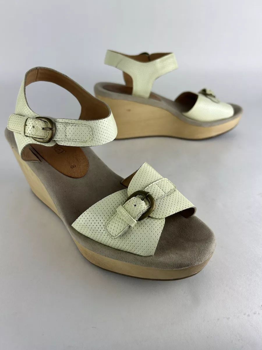 Wooden platform hotsell wedge sandals
