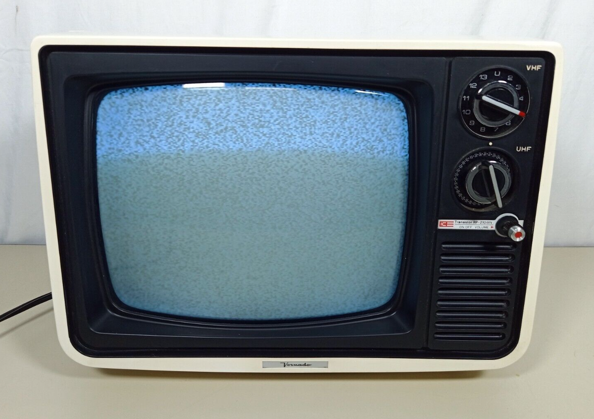 Vintage 1979 Vornado RP-210BN B&W CRT 12