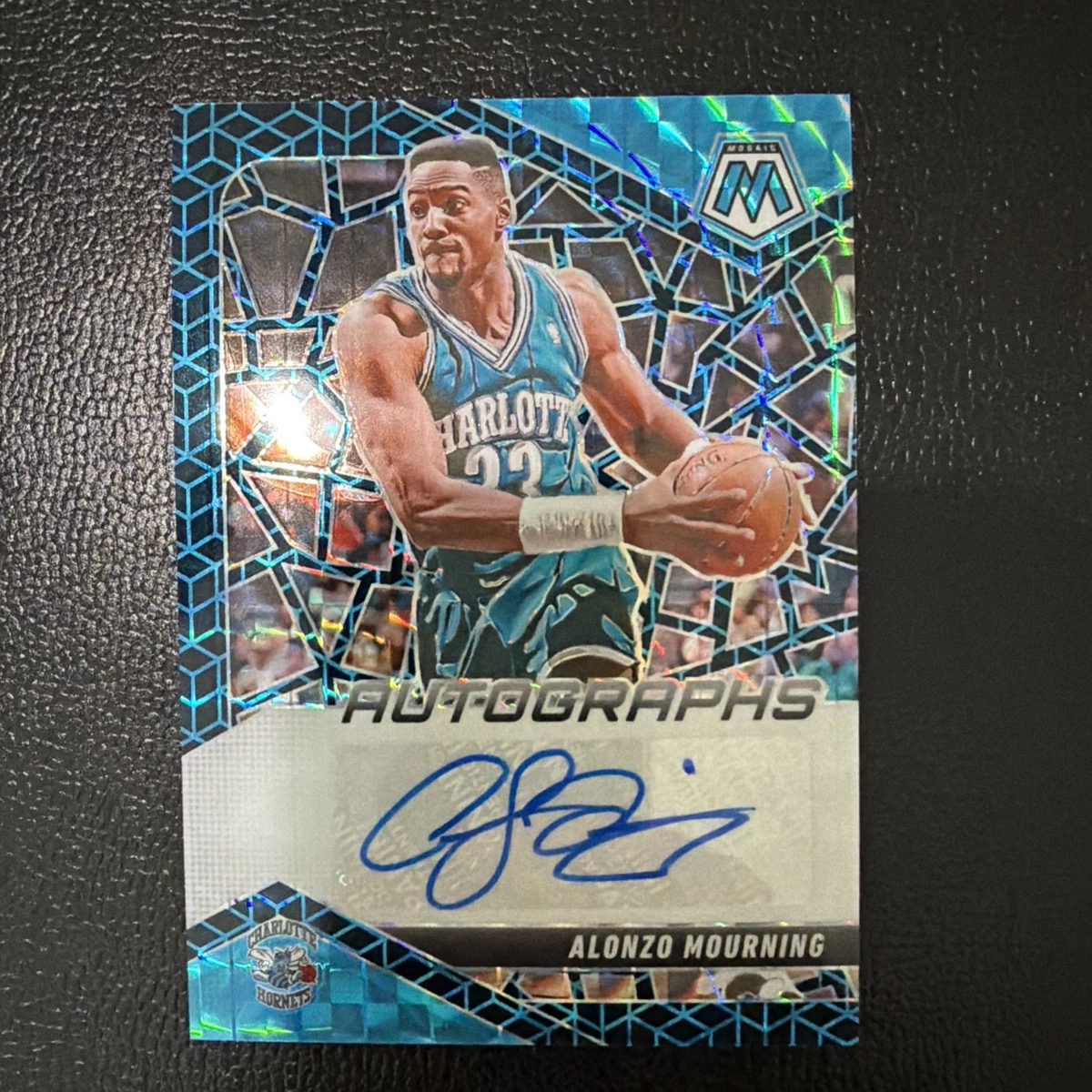 Panini Alonzo Mourning Basketball Autographed Sports Trading Cards