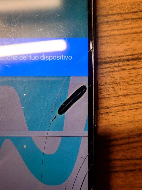 Smartphone Wiko View Go nero 16GB - Immagine 3 di 4