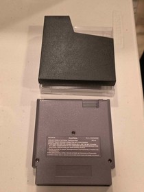 Yoshi's Cookie NES + Dust Sleeve + Protective Outer Case