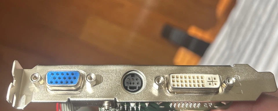 Dell ASUS ATI WX085, AD-RV610LE Radeon HD2400 Pro 128MB VGA DVI Video Card - Image 2 of 2