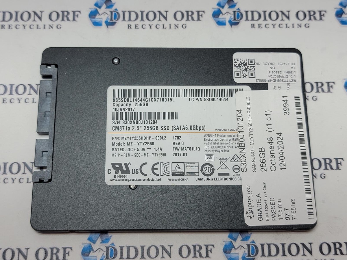 SAMSUNG 256GB 2.5