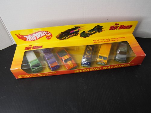 Hot Wheels The Hot Ones Weekend Machines 6-Pack Car Set '70s Super Van W3697 - Picture 4 of 4