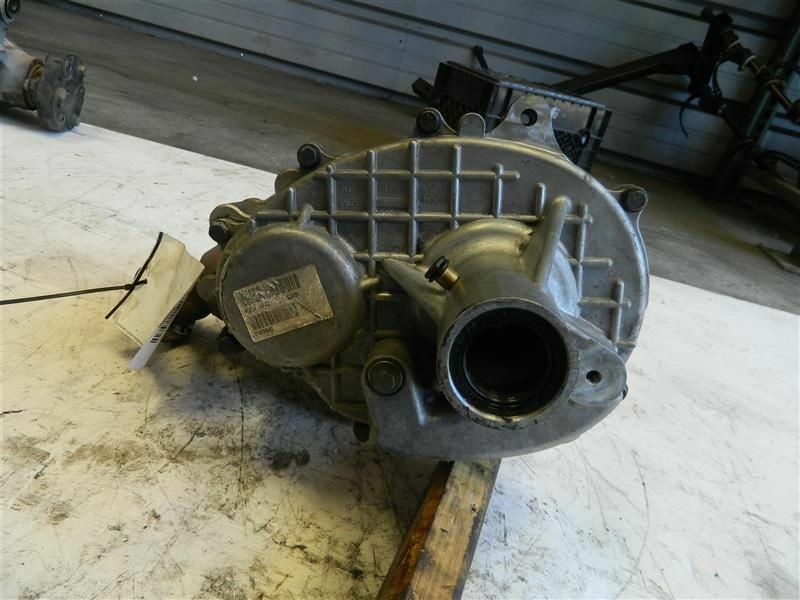 20032006 Volvo XC90 Transfer Case Assembly 6 Cylinder AWD with