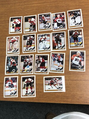 1991-92 O-PEE-CHEE NHL HOCKEY PHILADELPHIA FLYERS LOT OF 18 DIFFERENT CARDS