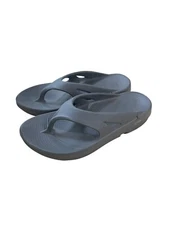 OOFOS Gray Size 10 Oolala Comfort Flip-Flops Thongs Sandals Mens 10 Womens 12