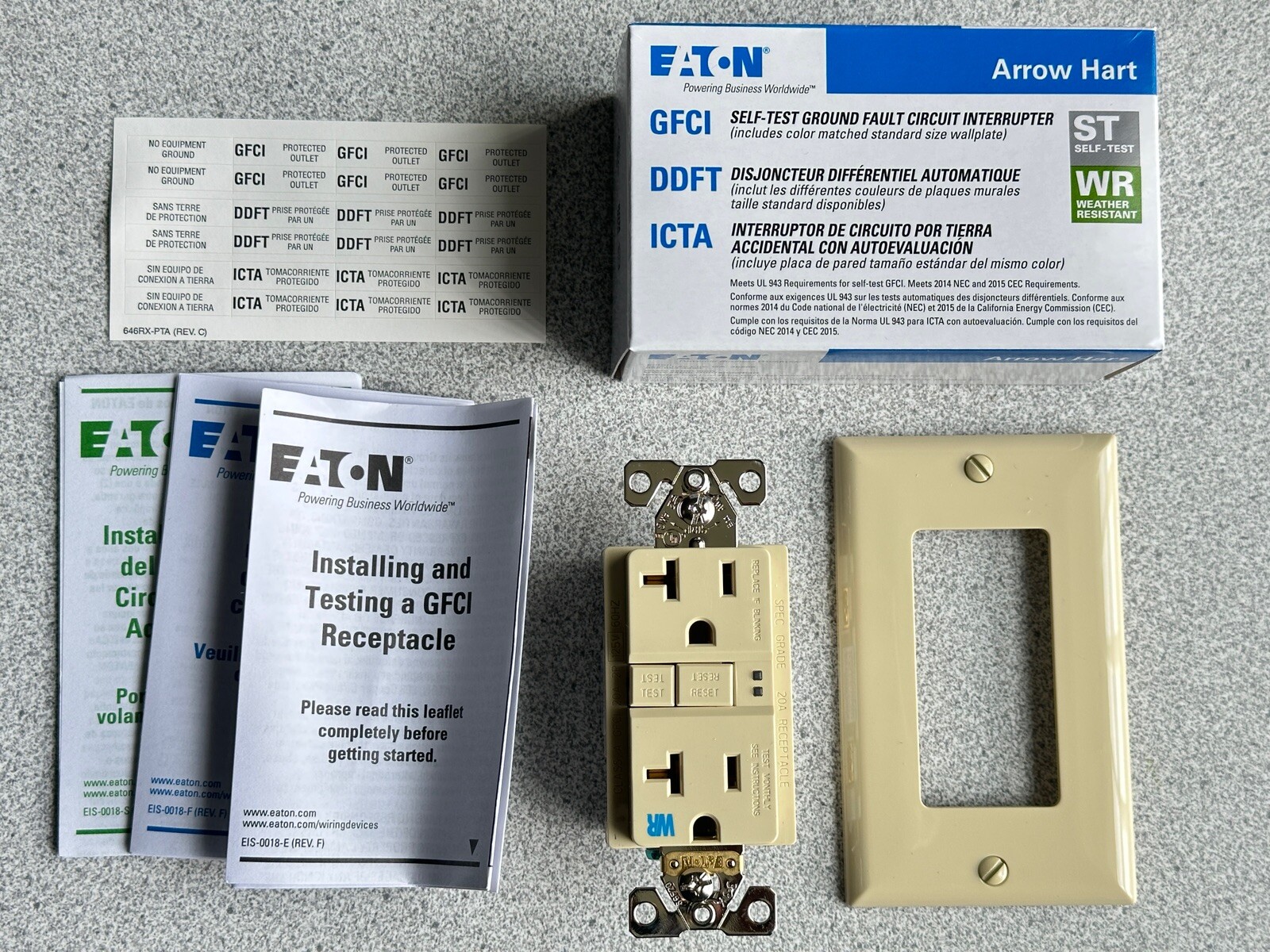 NEW EATON WRSGF20V Receptacle GFCI Outlet Weather Resistant Self-test 20A Ivory