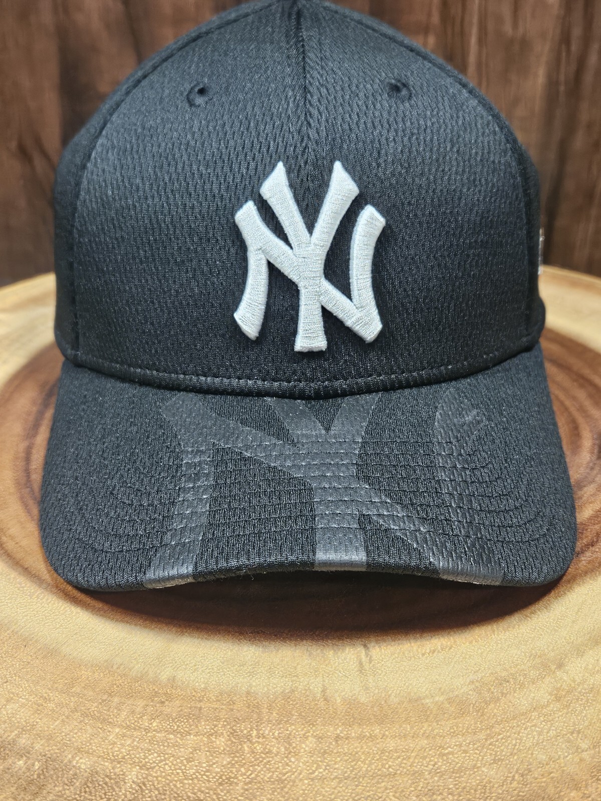 New York Yankees Shadow New Era 39Thirty Stretchfit Hat Cap Size L/XL MLB