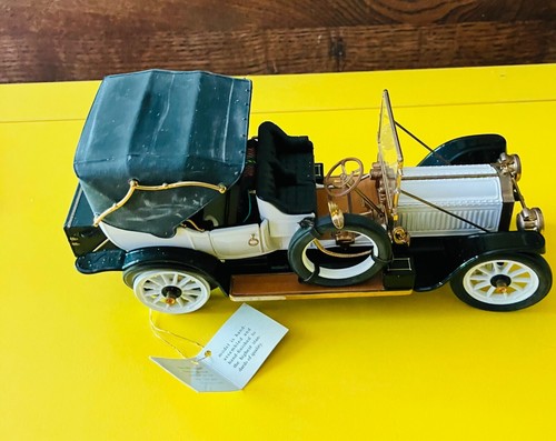 Vintage (1991) Model Diecast Car Franklin Mint Packard Victoria 1-48 Scale - Picture 5 of 9