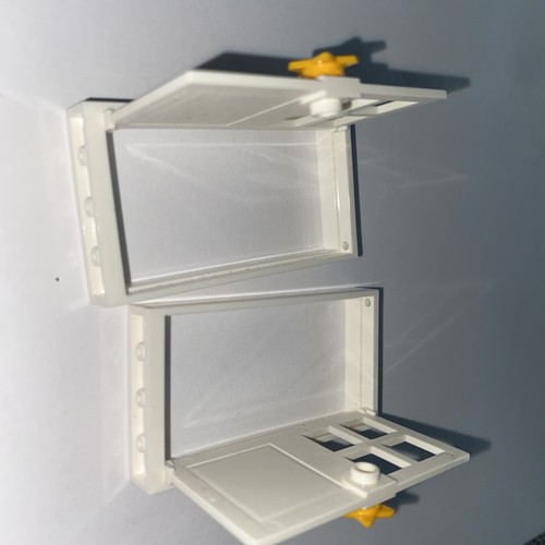 lego friends 41340 door with star on it opens white and yellow replacement piece - Picture 3 of 4