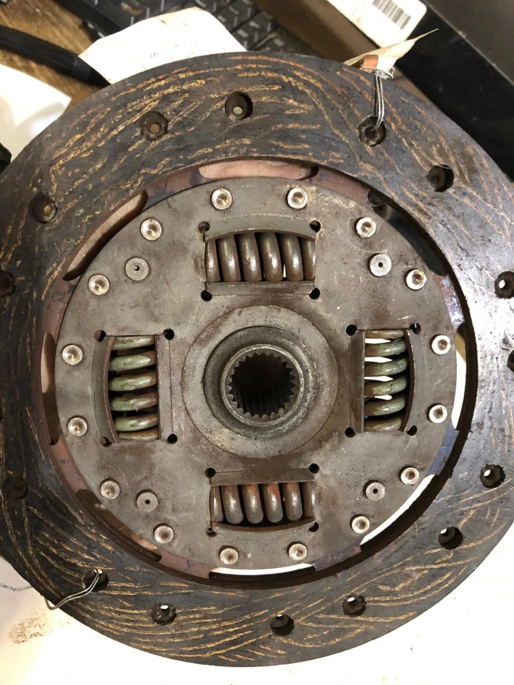 Disco de embrague Sachs VW DASHER 74-79 VW pieza 000 141 032 Volkswagen 190MM Foto 2 de 4