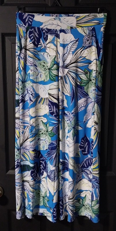 white house black market xxs casual blue floral pants