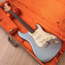 Fender American Ultra Luxe Vintage '60S Stratocaster Ice Blue Me