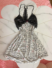 Victoria  s Secret Women's comfy Full Slip Chemise/slip dress M Lace Logo Print