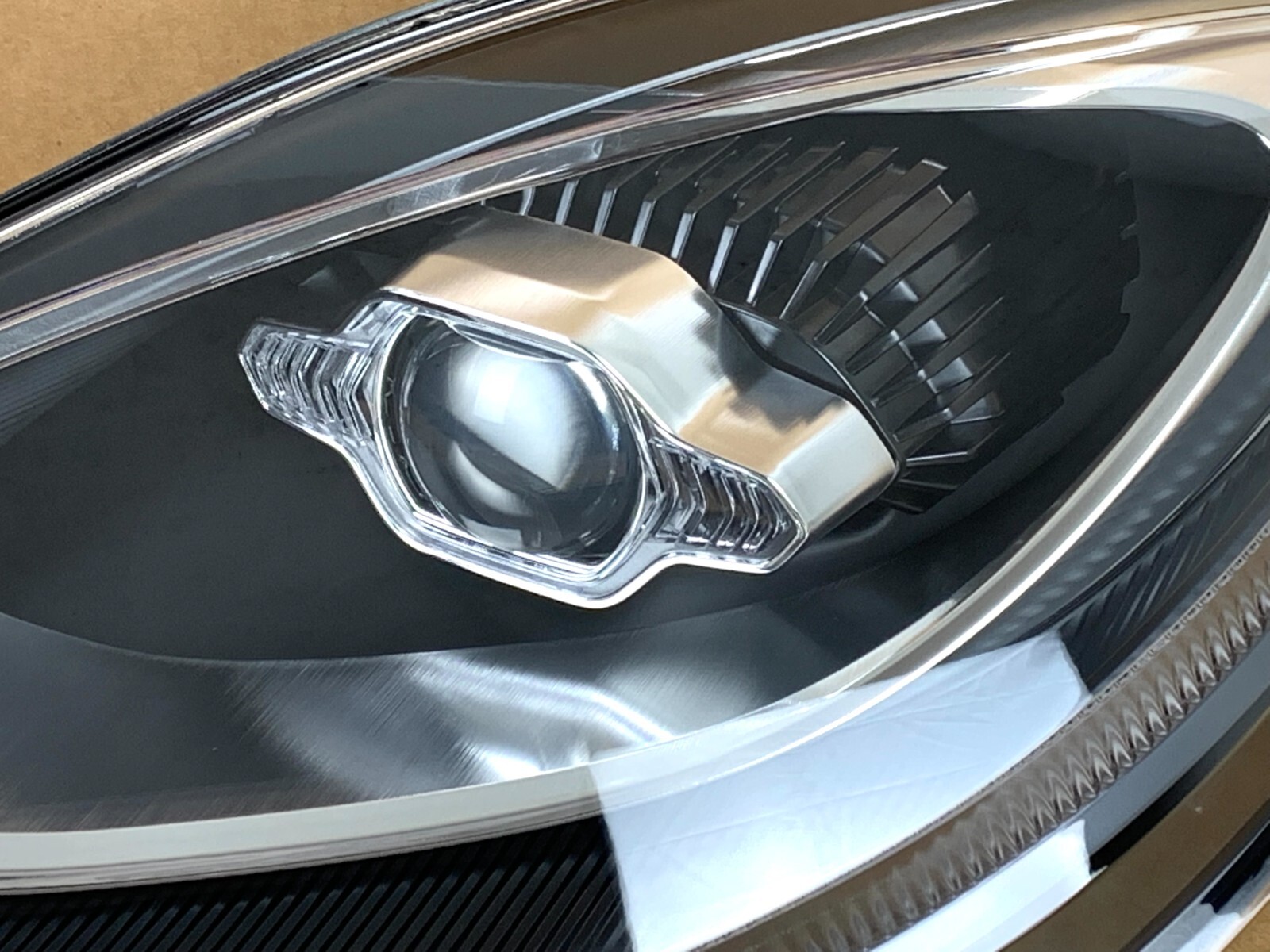 2021-2025 Aston Martin DBX LED Headlight Left LH Driver Side W/Module OEM