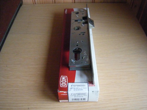 Serrure Metalux 7/28 sans gâche ref F107281000
