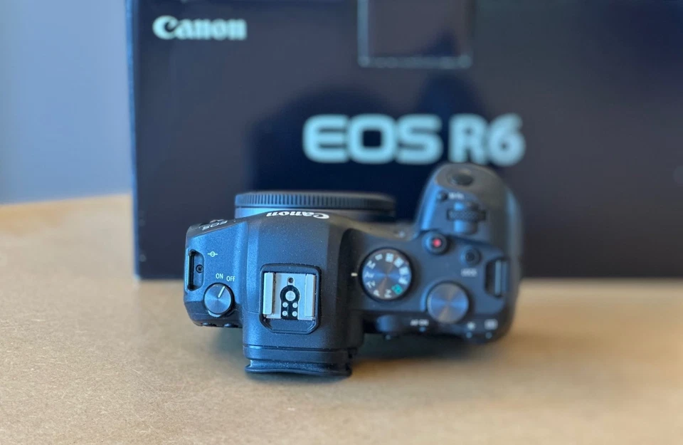 Canon R6 (27K Ausl.) vom händler Private-Fotografie.nl - Bild 3 von 4