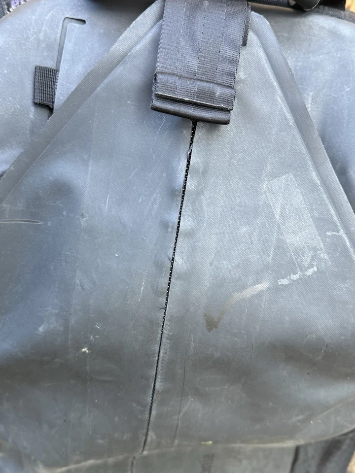 PATAGONIA Black Weathershed Sultan Rolling Duffel Travel Luggage Suitcase Bag - Image 2 of 4