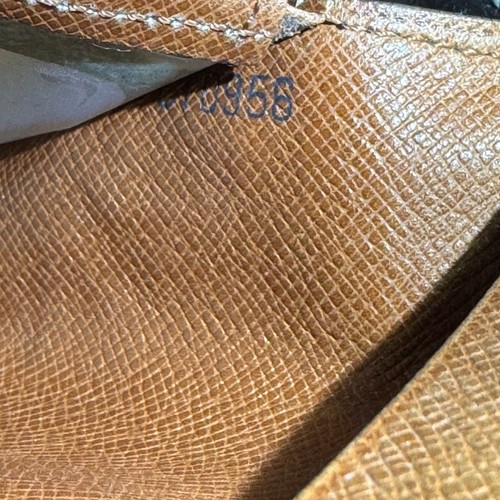 Louis Vuitton Monogram Canvas Bi-Fold Card Case "Japon Sangapur" "Business ID" - Picture 8 of 10