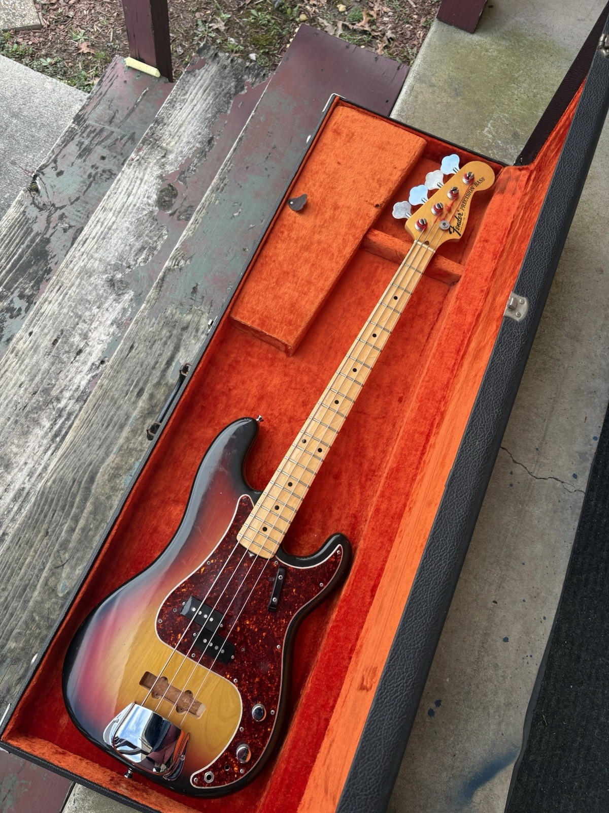 1971 Fender Precision Bass Cherry SB, Maple Neck 8 / 10