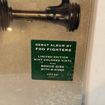 Foo Fighters LIMITED TO 1995 copies MINT vinyl NATIONAL ALBUM DAY
