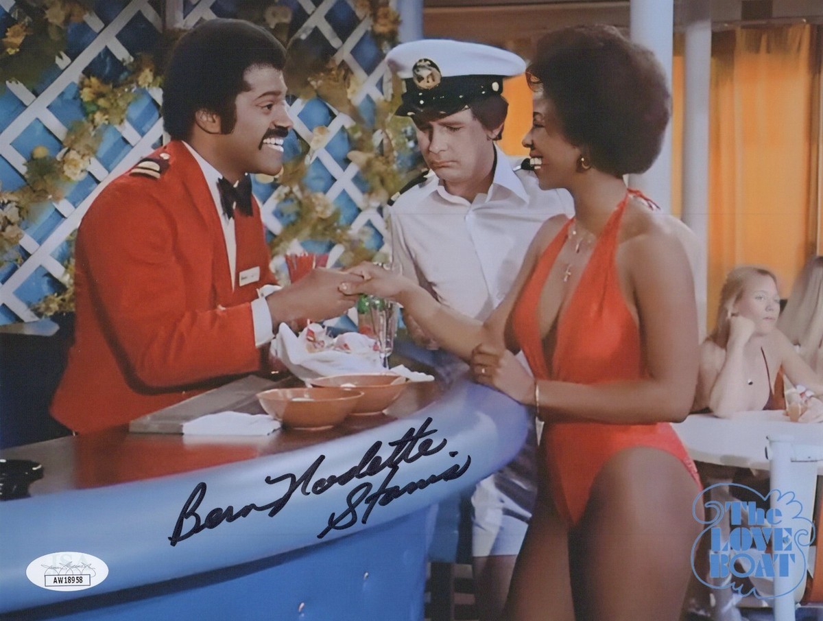 BERNADETTE STANIS Hand Signed GOOD TIMES 8x10 Photo Autograph JSA