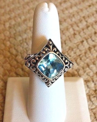 HANDWERKLICH GEFERTIGTER BLAUTOPAS / STERLINGSILBER RING