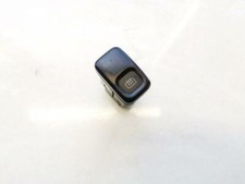 Pare-brise Mazda 323