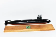 USS Puffer SSN-652 Submarine Model, US Navy, Scale Model, Mahogany, Sturgeon