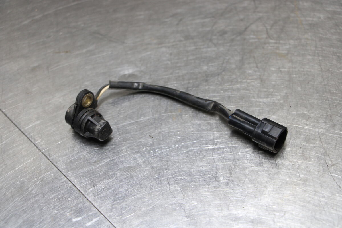 09-11 YAMAHA YZF R1 Speedo Speed Sensor | eBay 09-11 YAMAHA YZF R1 Speedo Speed Sensor | eBay