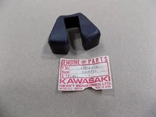 NEW OEM KAWASAKI REAR WHEEL HUB DAMPER / 42014-024 / KL250 KX250
